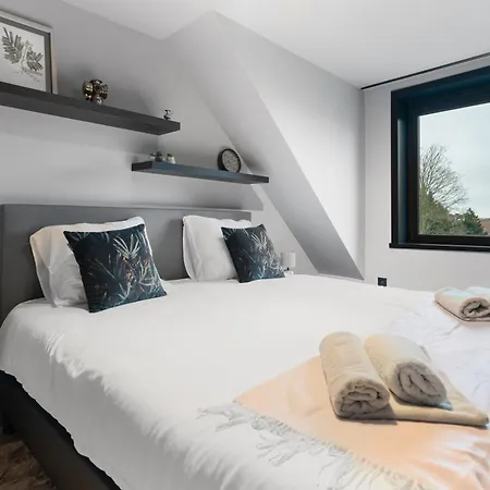 Elegant & Spacious House Close To Center Holiday home *